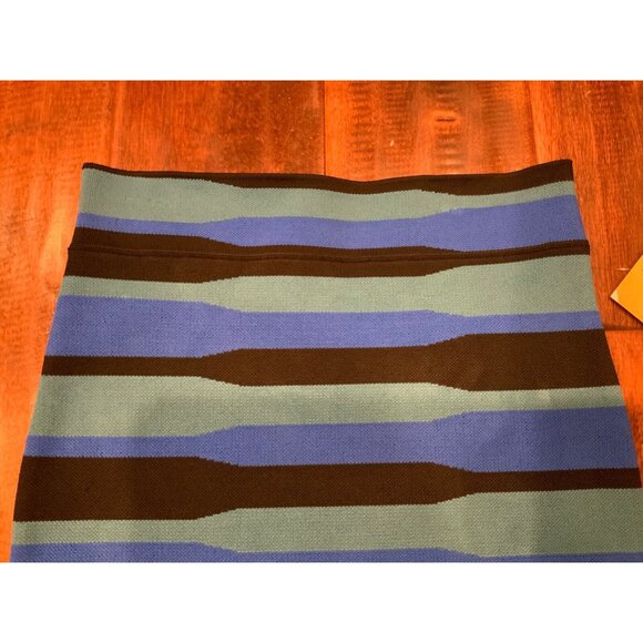 BCBG Max Azria Blue Striped "Imari" Mini Skirt, Size XS - Picture 2 of 5